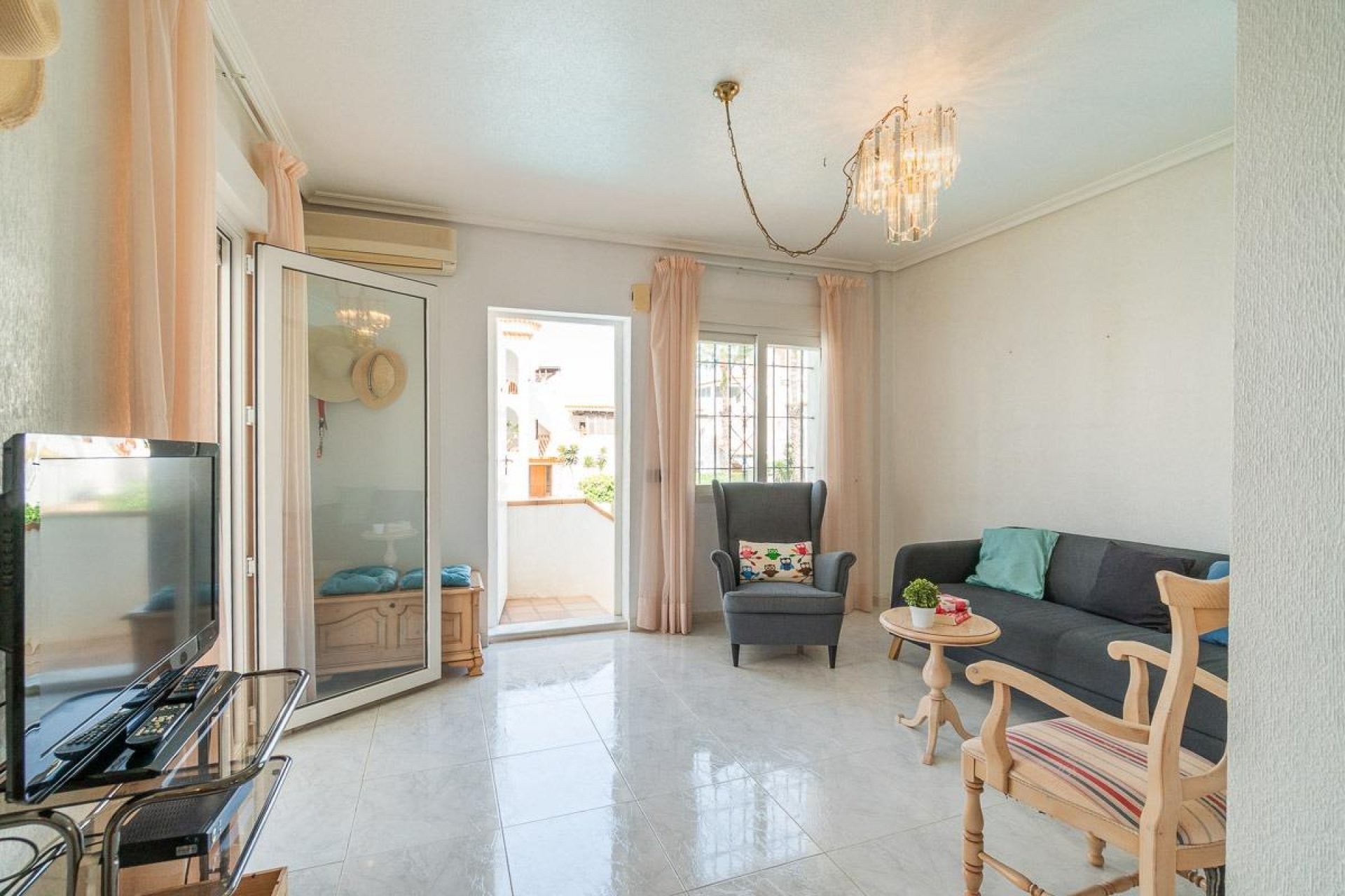 Resale - Apartment -
Orihuela Costa - Playa Flamenca