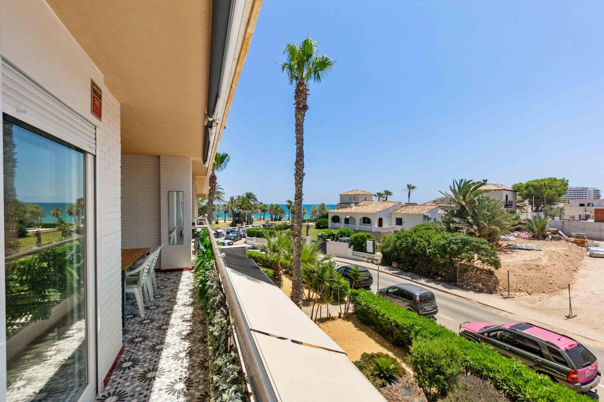 Resale - Apartment -
Orihuela Costa - Playa Flamenca