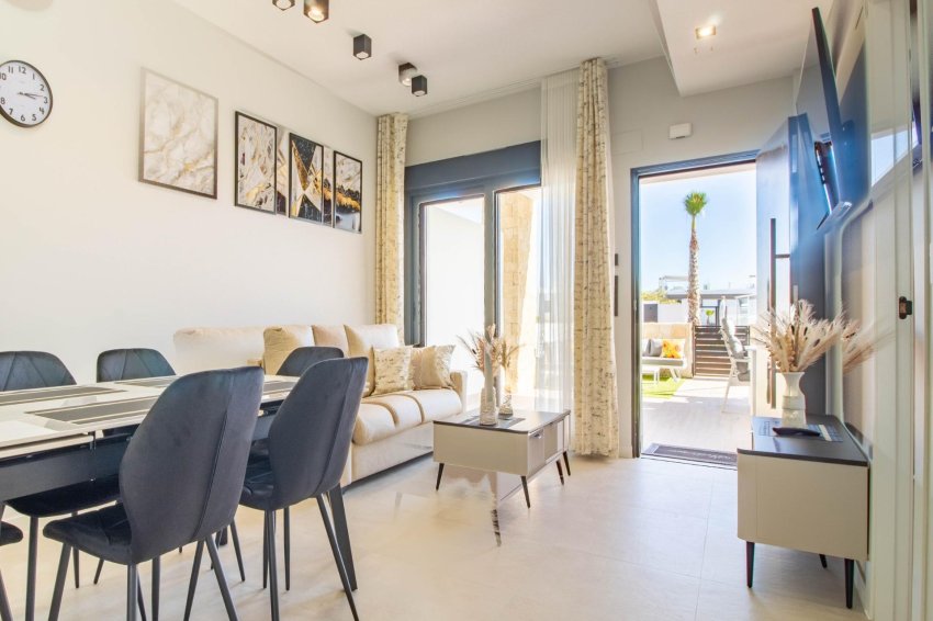 Resale - Apartment -
Orihuela Costa - Punta Prima