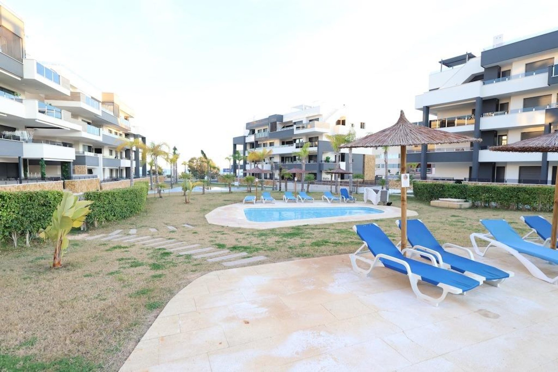 Resale - Apartment -
Orihuela Costa - Punta Prima