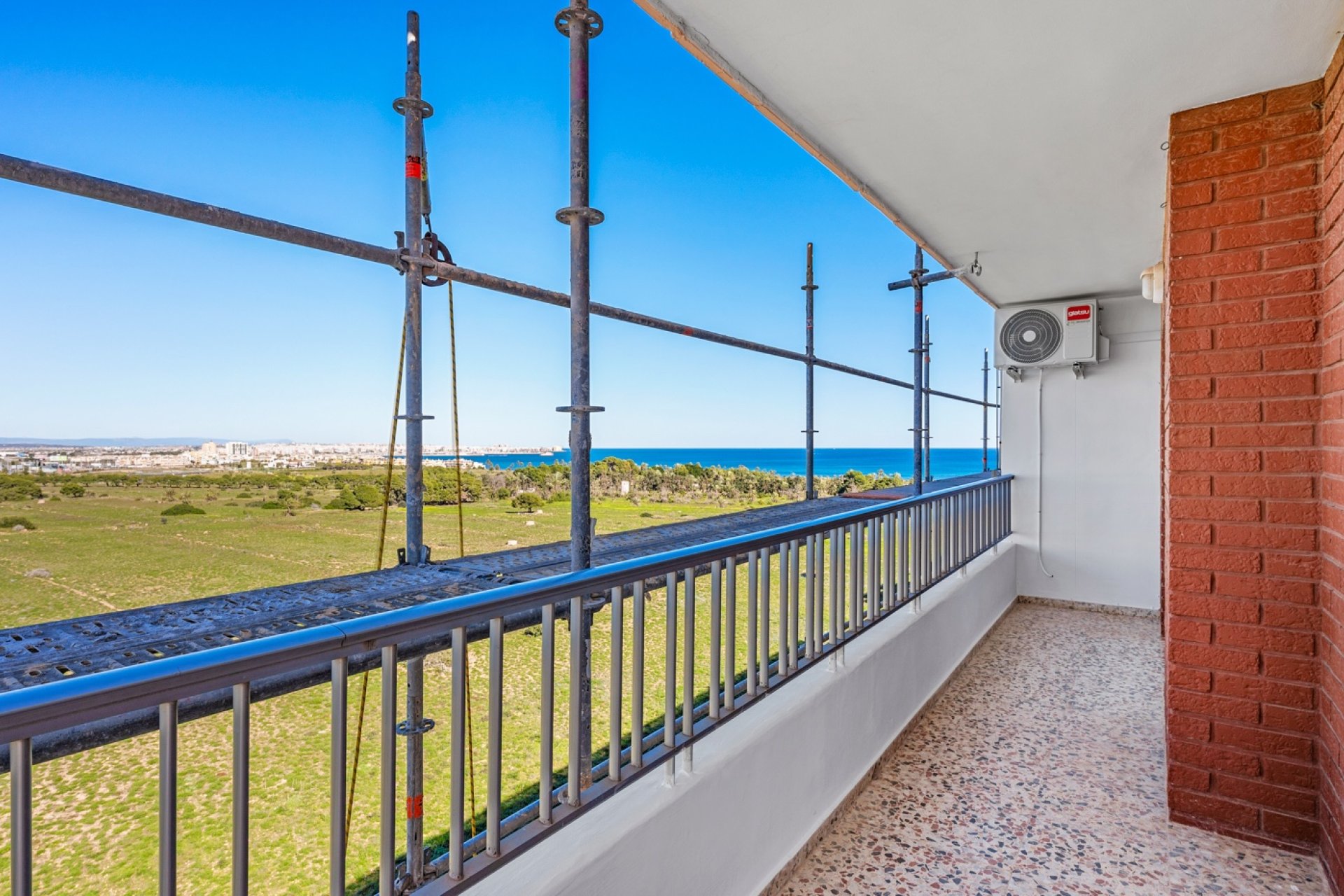 Resale - Apartment -
Orihuela Costa - Punta Prima