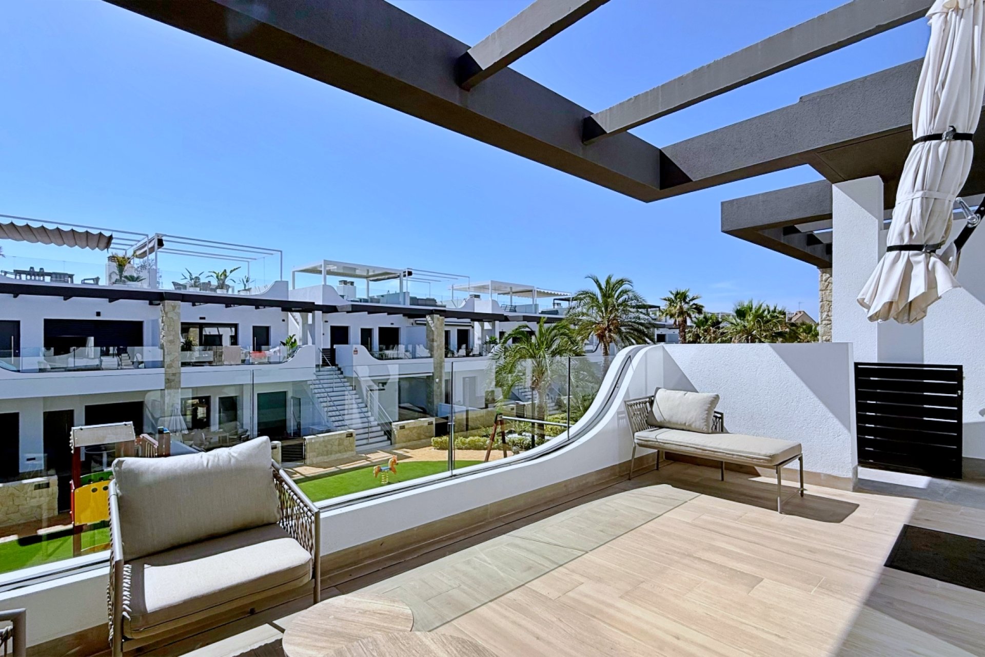 Resale - Apartment -
Orihuela Costa - Punta Prima