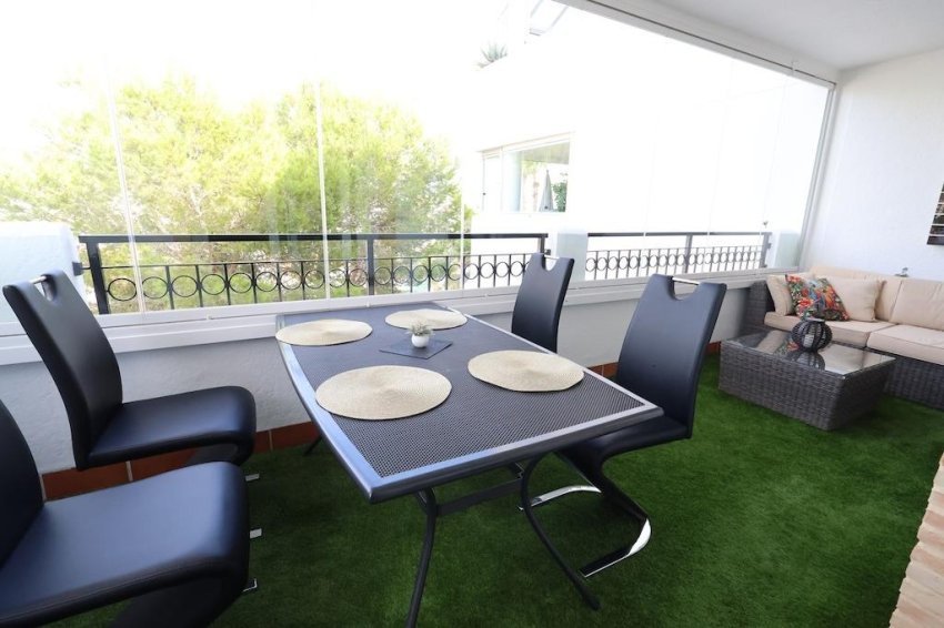 Resale - Apartment -
Orihuela Costa - Villamartín-Las Filipinas