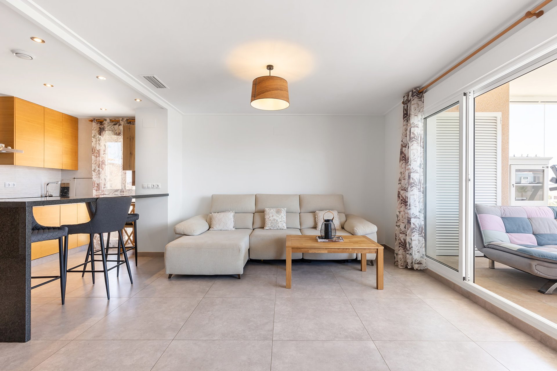 Resale - Apartment -
Orihuela Costa - Villamartín-Las Filipinas