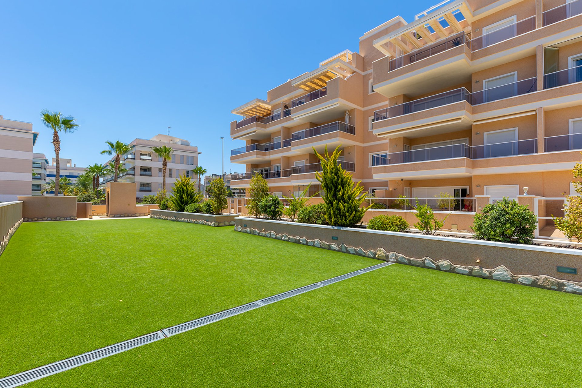 Resale - Apartment -
Orihuela Costa - Villamartín-Las Filipinas