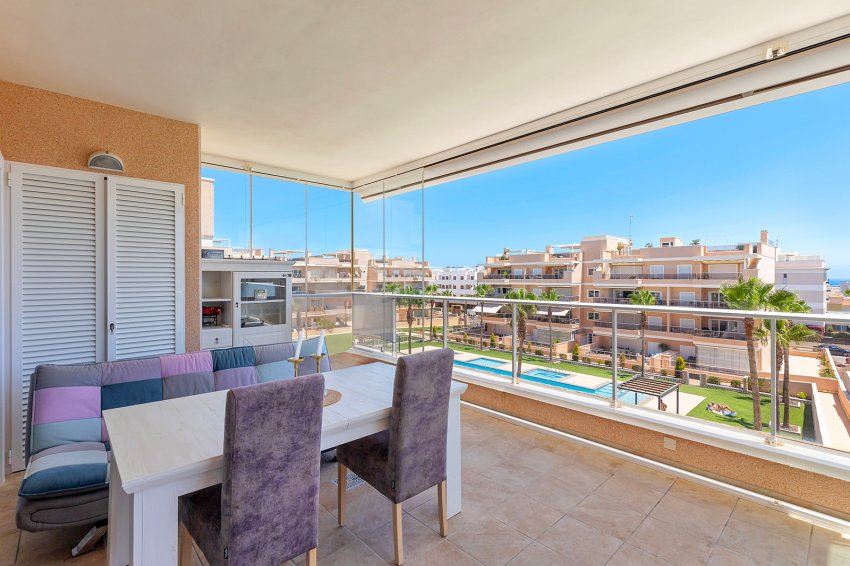 Resale - Apartment -
Orihuela Costa - Villamartín-Las Filipinas