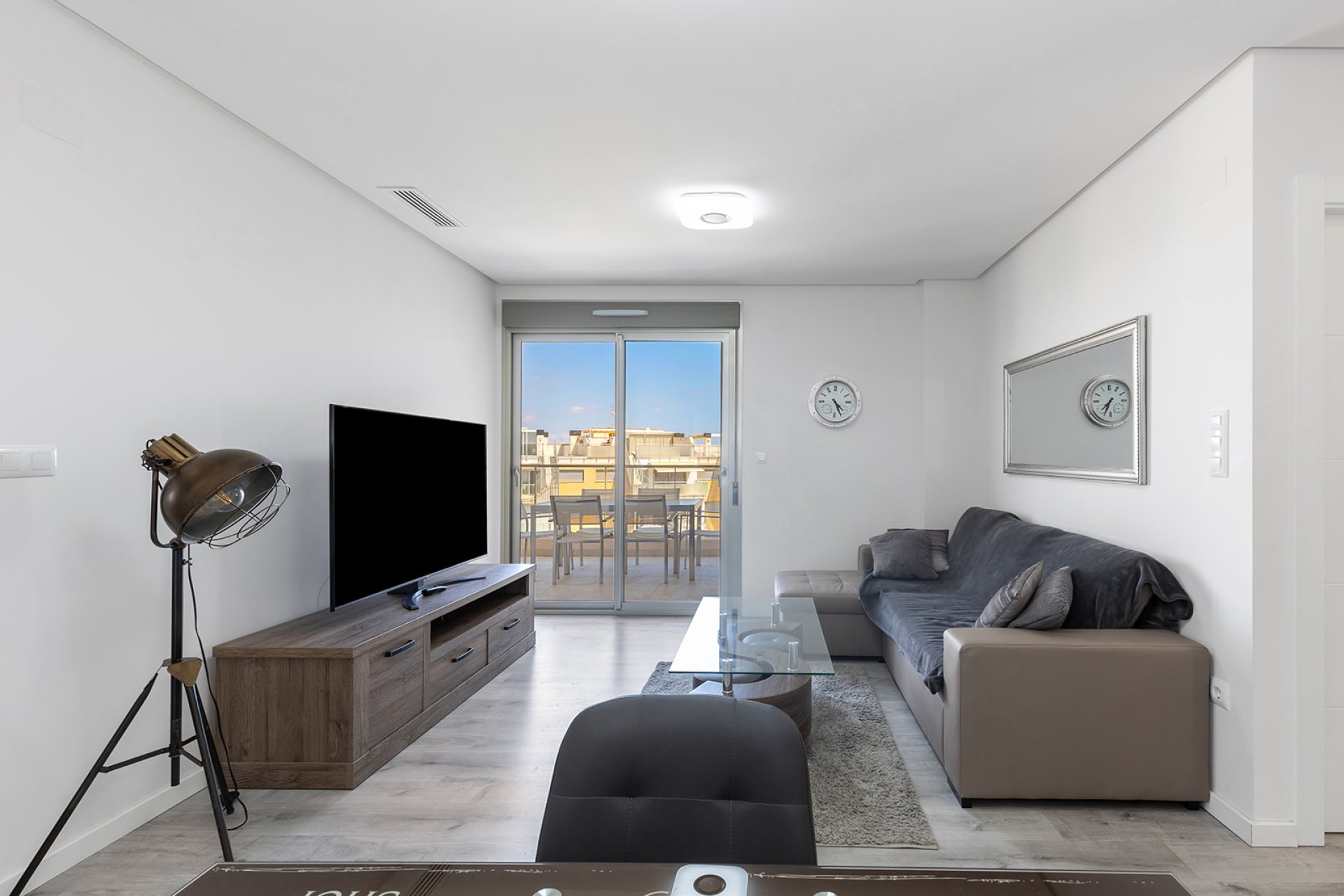 Resale - Apartment -
Orihuela Costa - Villamartín-Las Filipinas