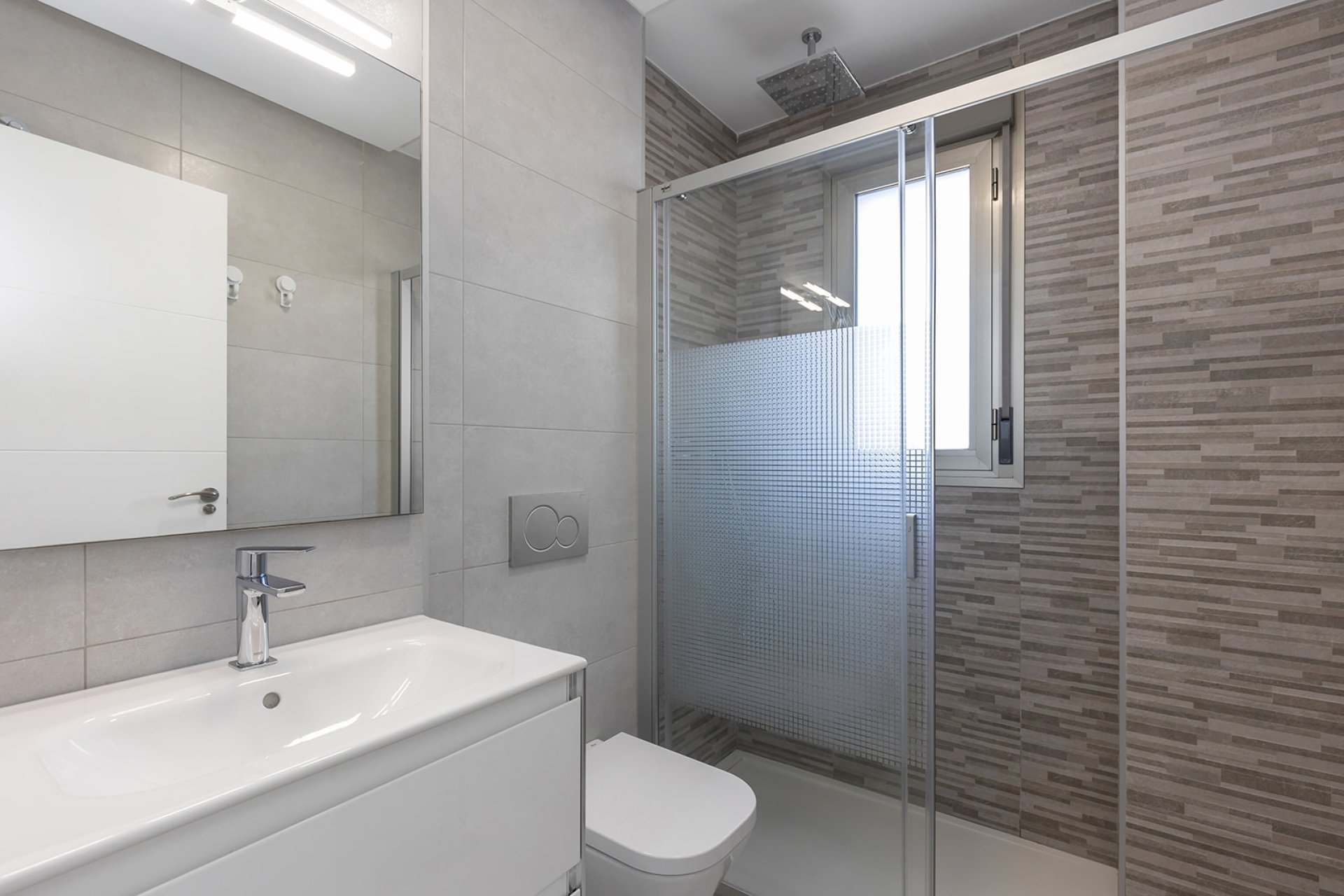 Resale - Apartment -
Orihuela Costa - Villamartín-Las Filipinas