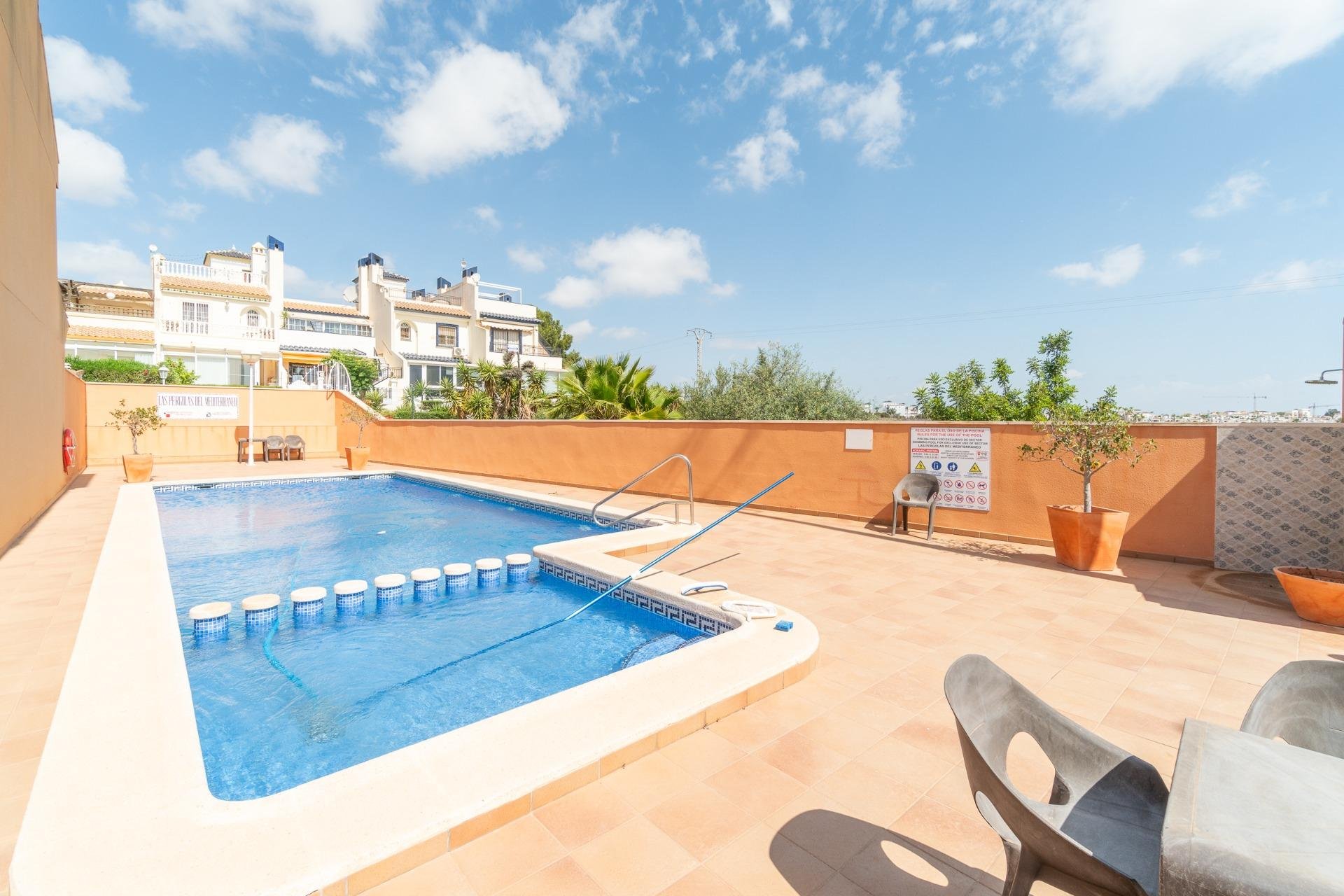 Resale - Apartment -
Orihuela Costa - Villamartin