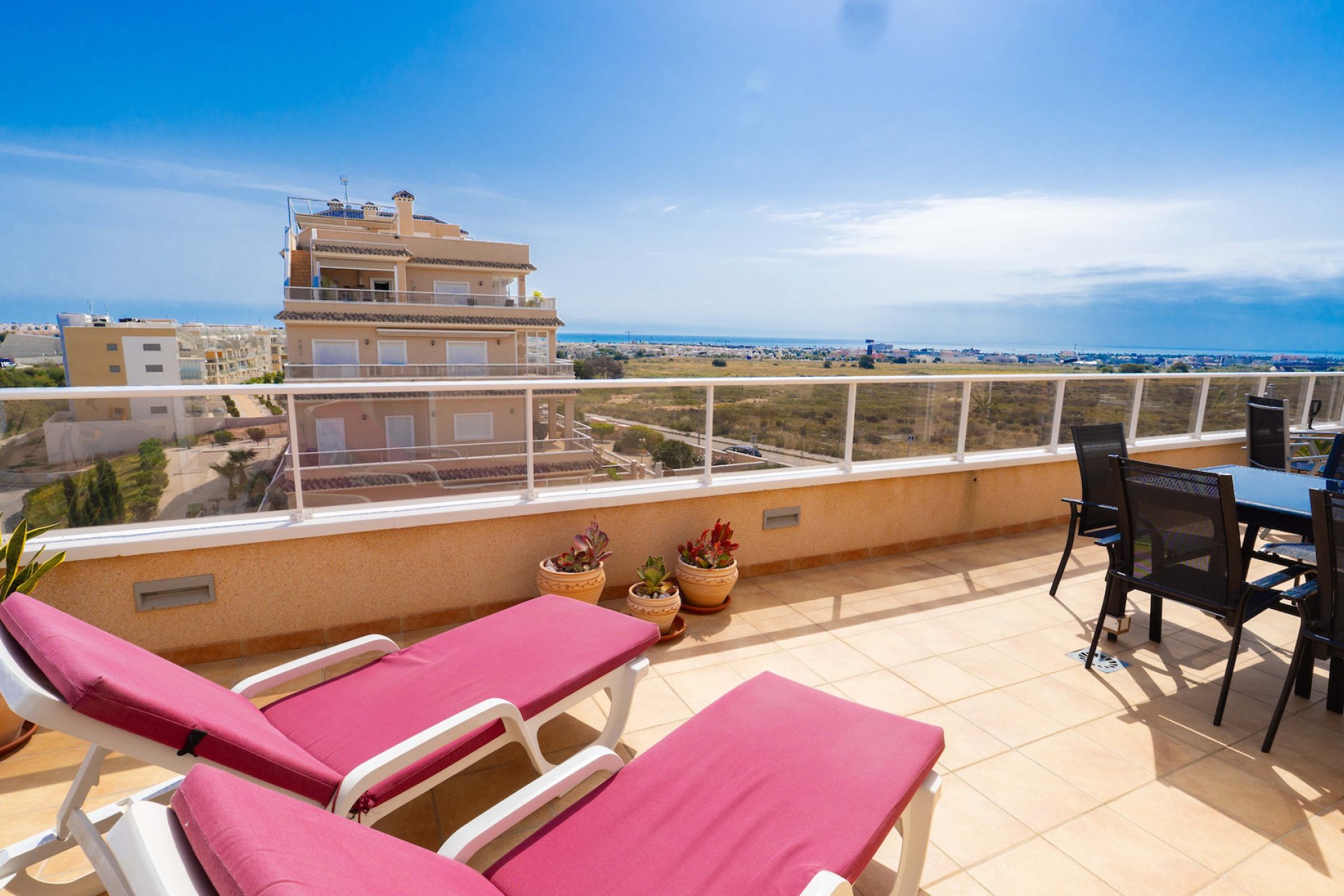 Resale - Apartment -
Orihuela Costa - Villamartín