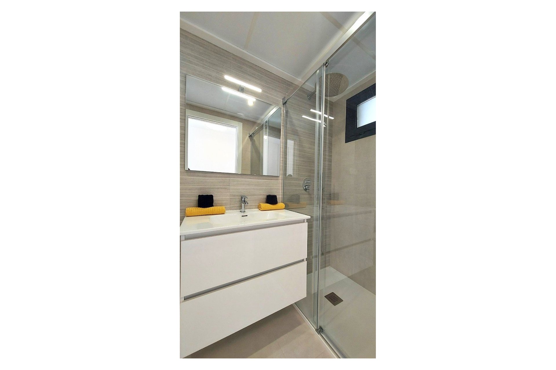 Resale - Apartment -
Orihuela Costa - Villamartin