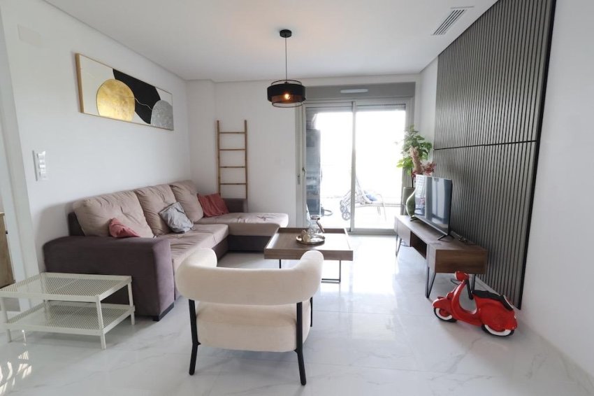 Resale - Apartment -
Orihuela Costa - Villamartín