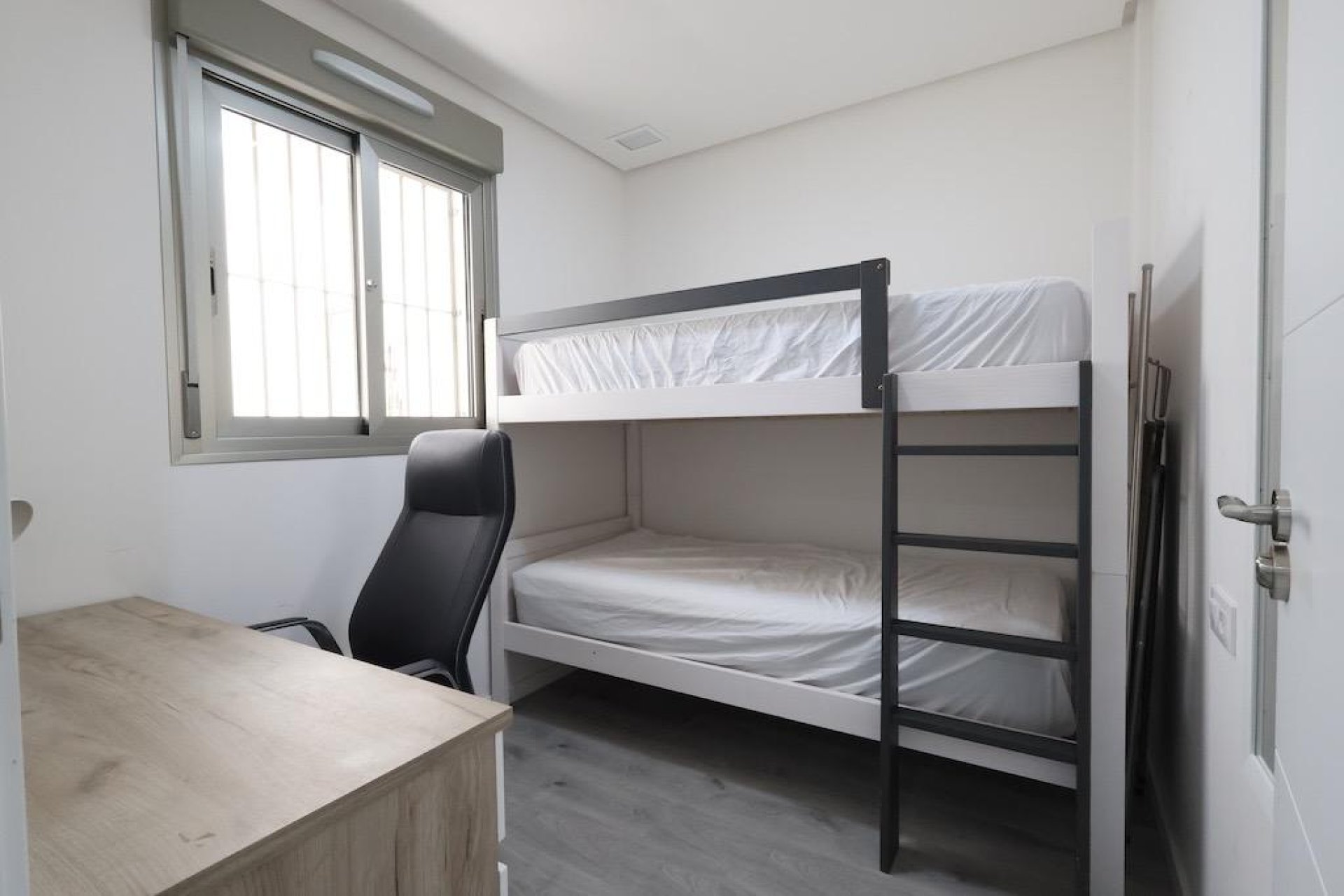 Resale - Apartment -
Orihuela Costa - Villamartín