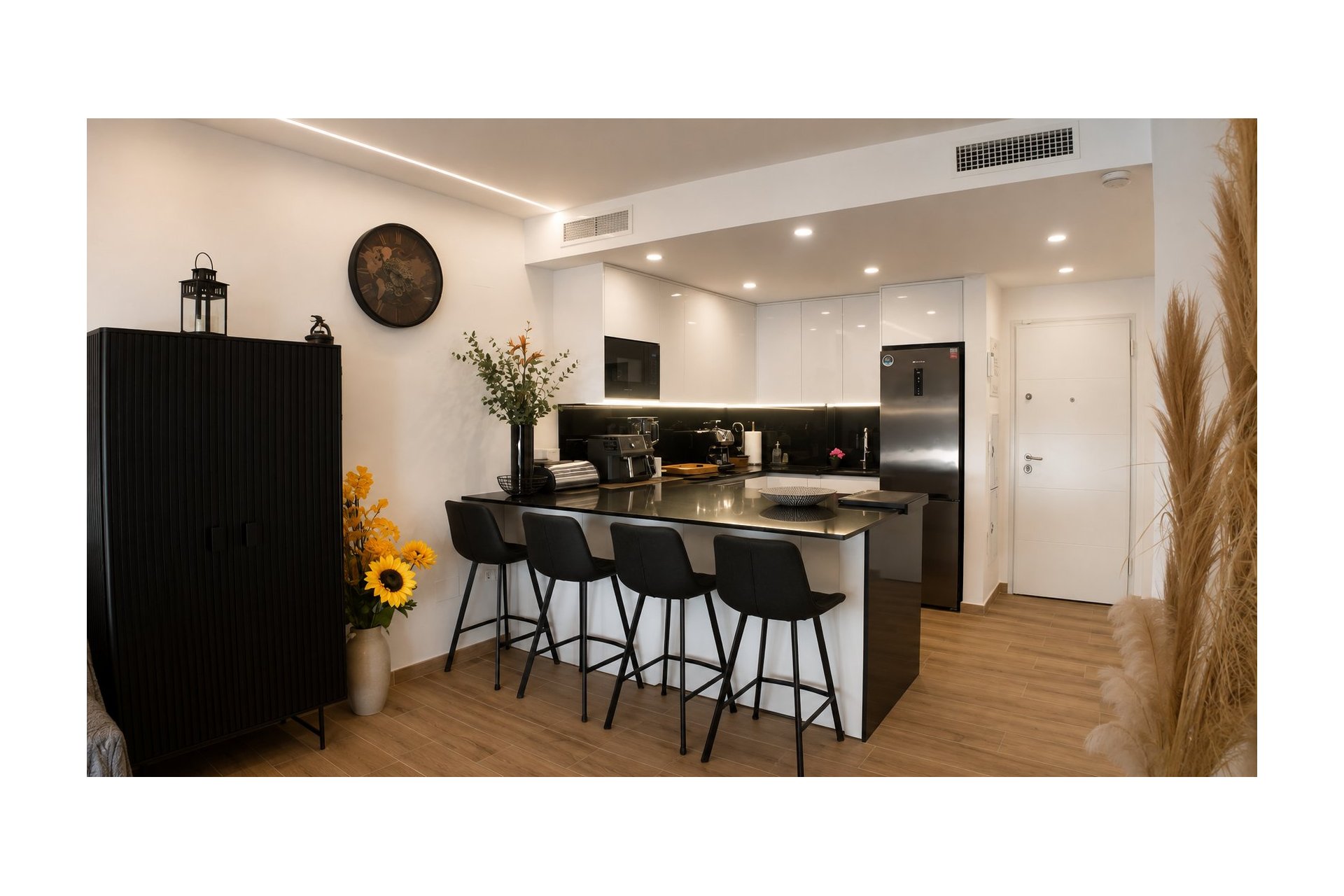 Resale - Apartment -
Orihuela Costa - Villamartin
