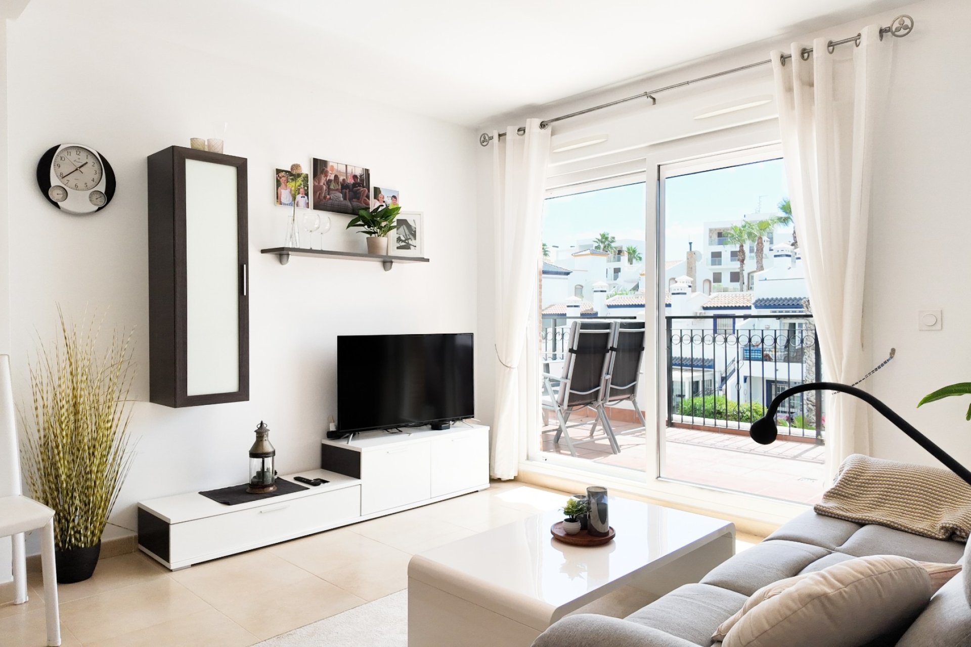 Resale - Apartment -
Orihuela Costa - Villamartín