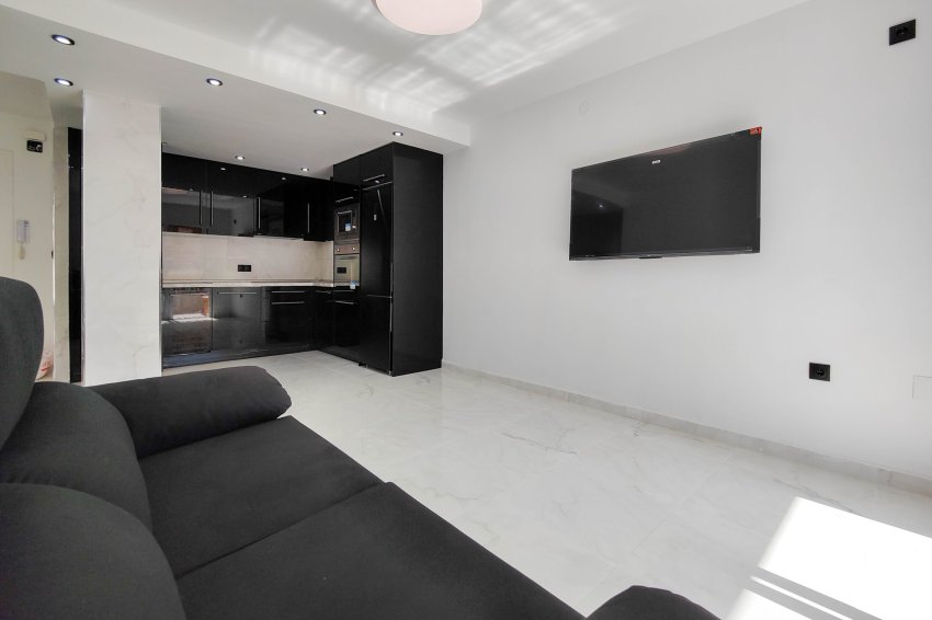 Resale - Apartment -
Orihuela Costa