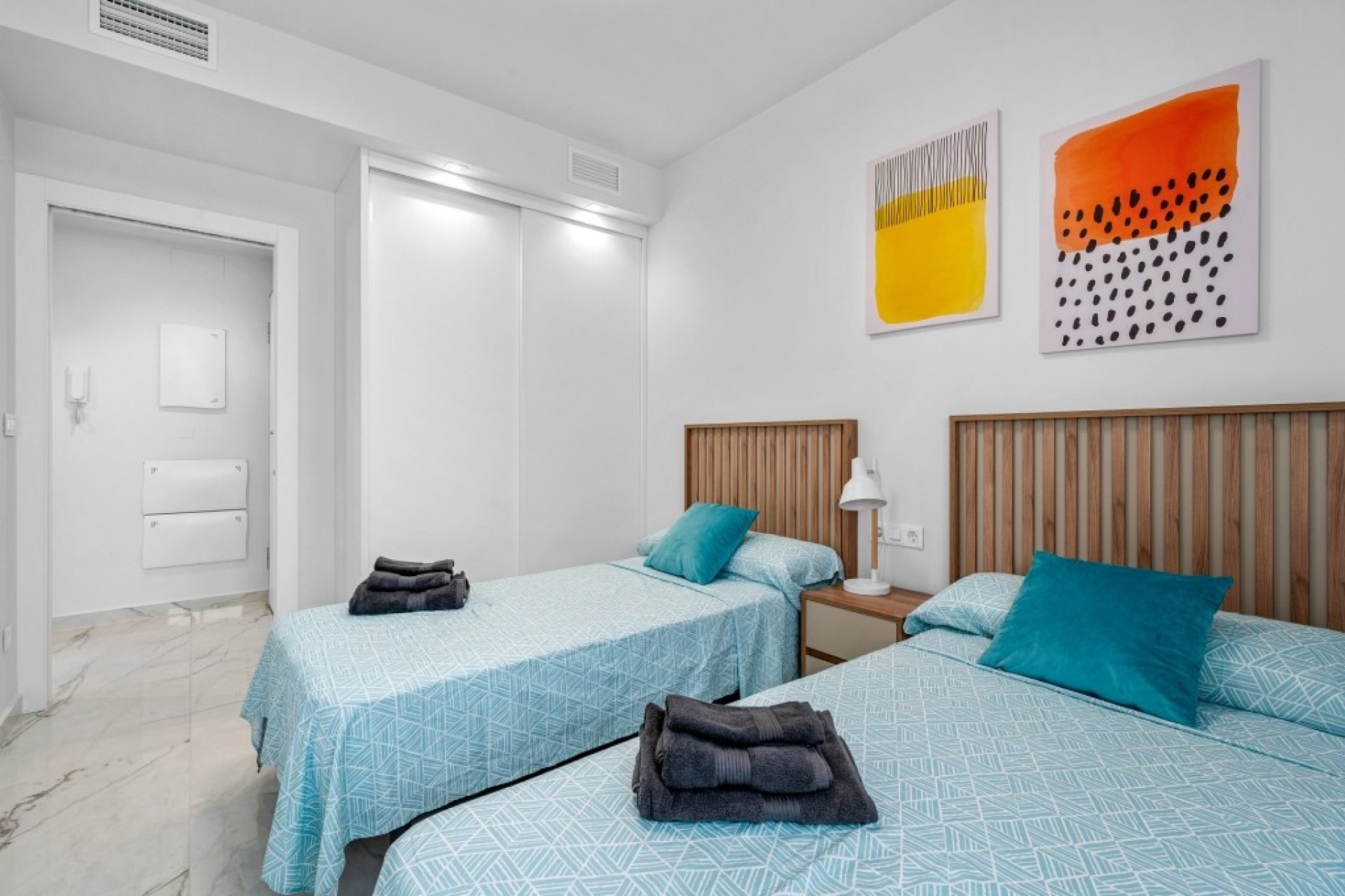 Resale - Apartment -
Orihuela Costa