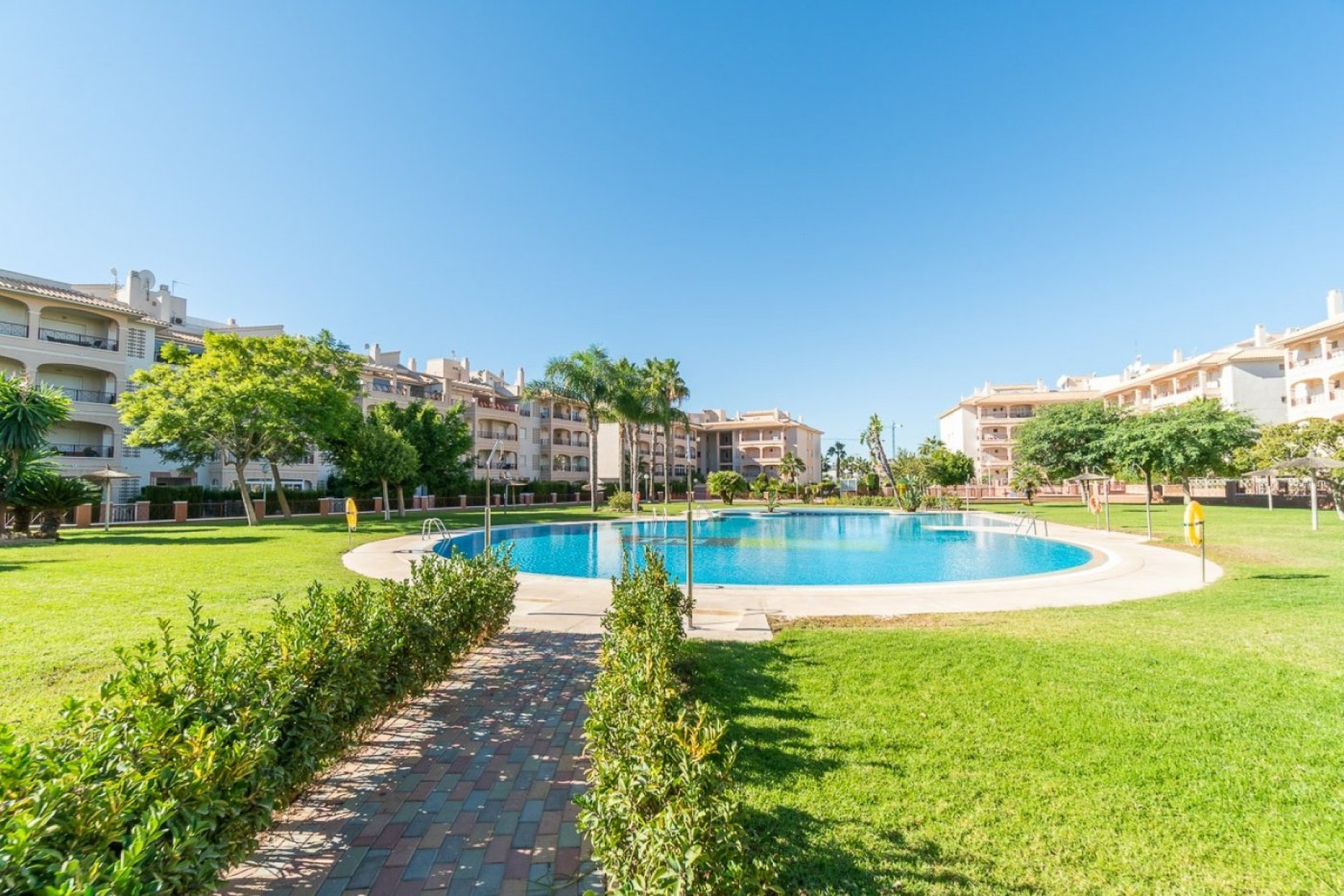 Resale - Apartment -
Orihuela Costa