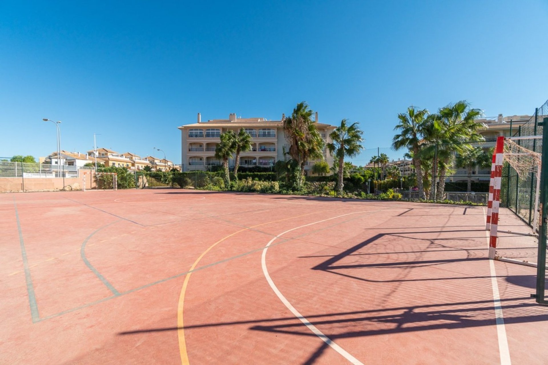 Resale - Apartment -
Orihuela Costa