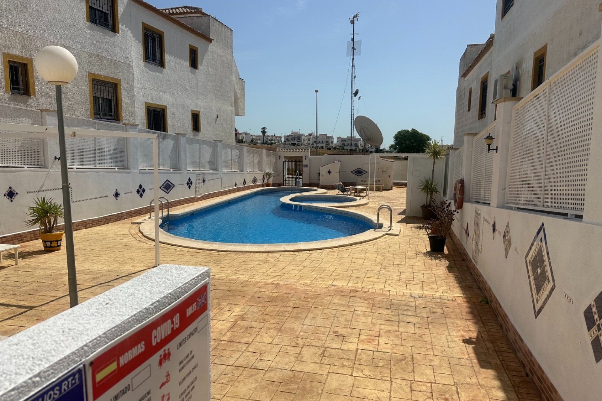 Resale - Apartment -
Orihuela - Entre Naranjos Vistabella