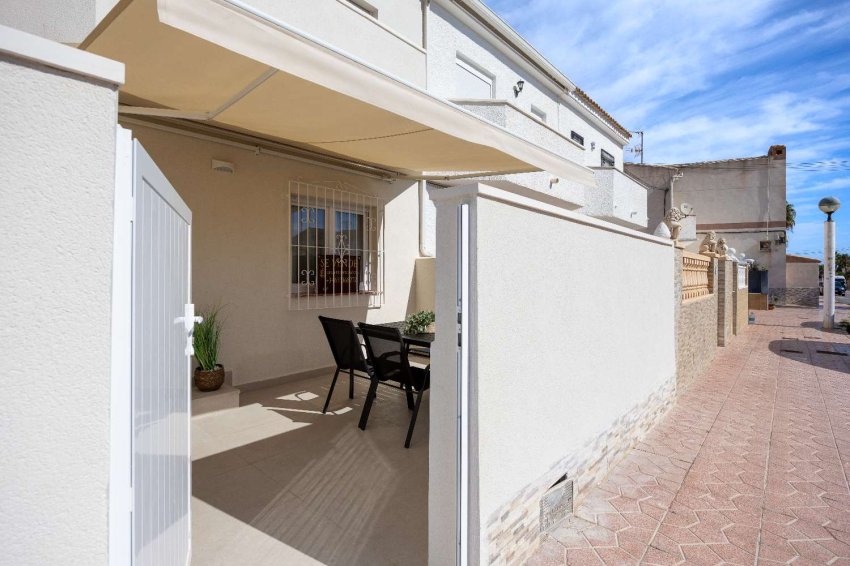 Resale - Apartment -
Orihuela - La Regia
