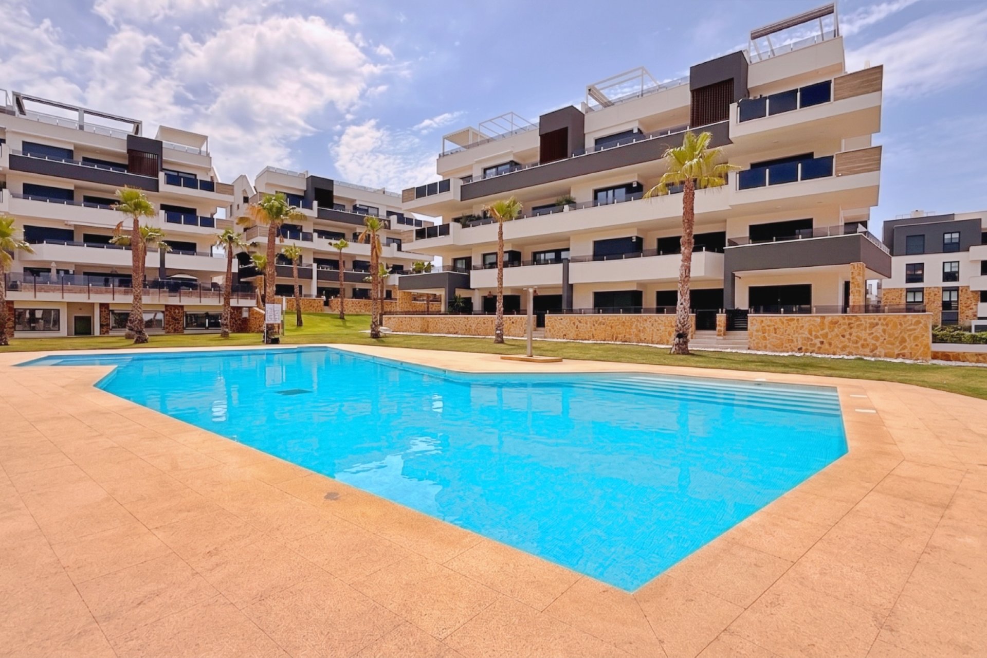 Resale - Apartment -
Orihuela - Orihuela Costa