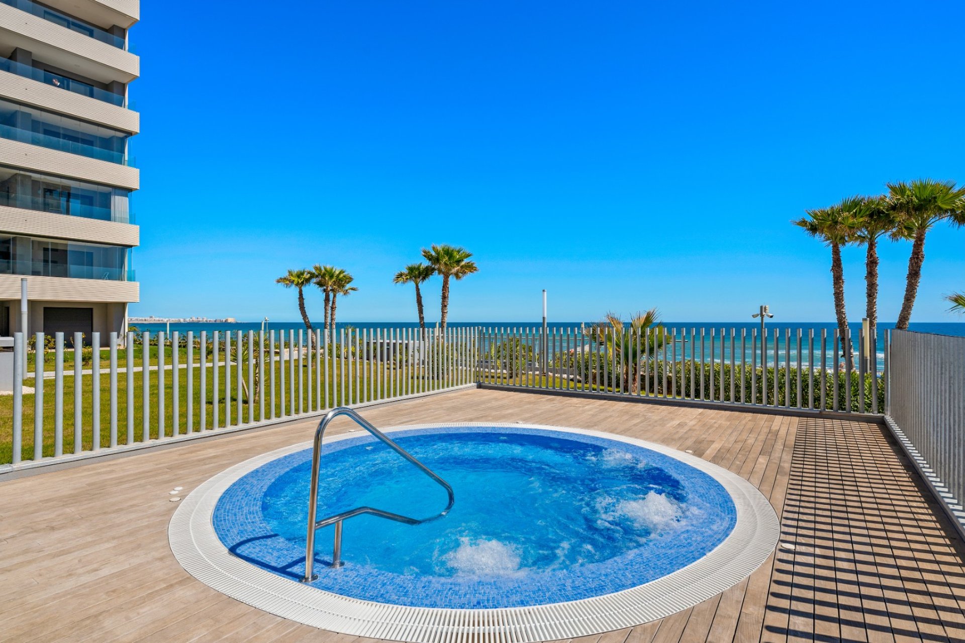 Resale - Apartment -
Orihuela - Punta Prima