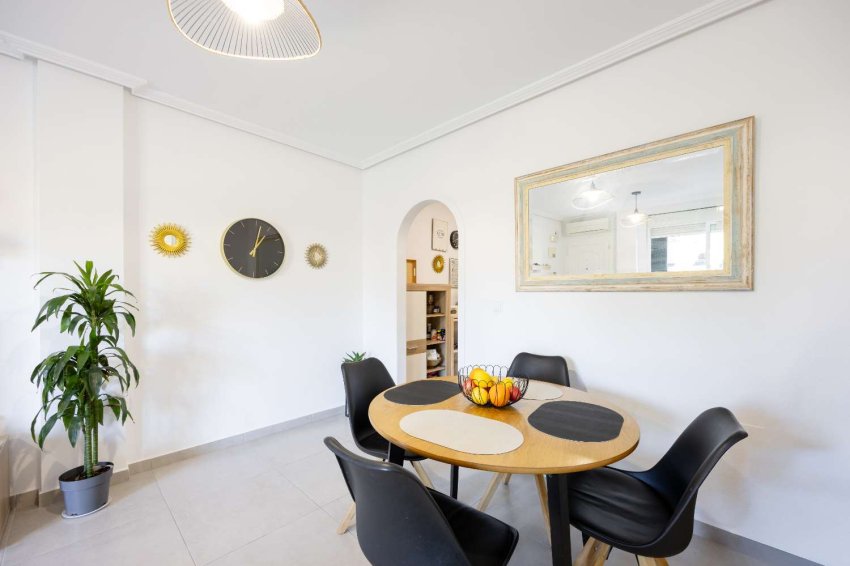 Resale - Apartment -
Orihuela - Villamartín-Las Filipinas