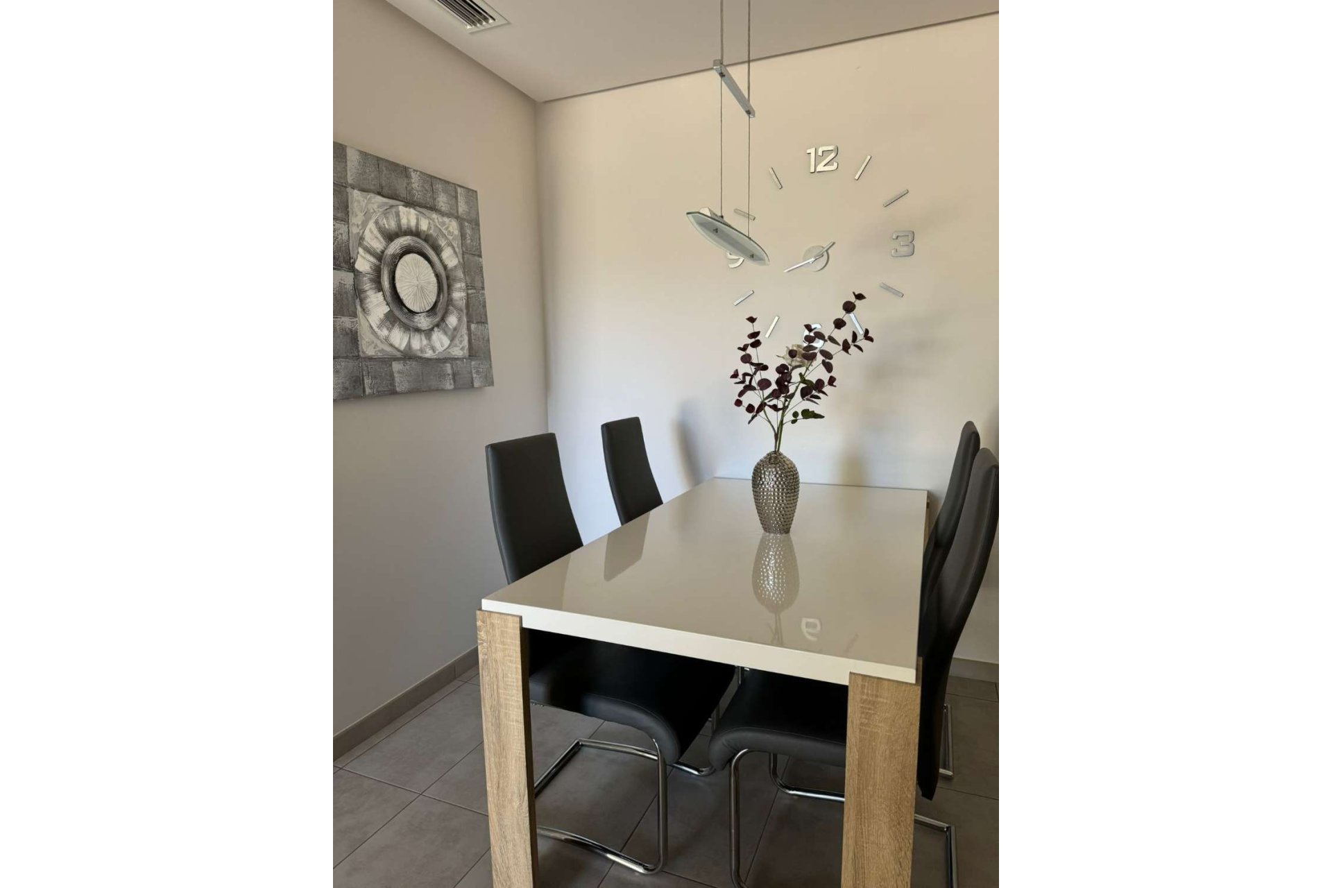 Resale - Apartment -
Orihuela - Villamartín-Las Filipinas