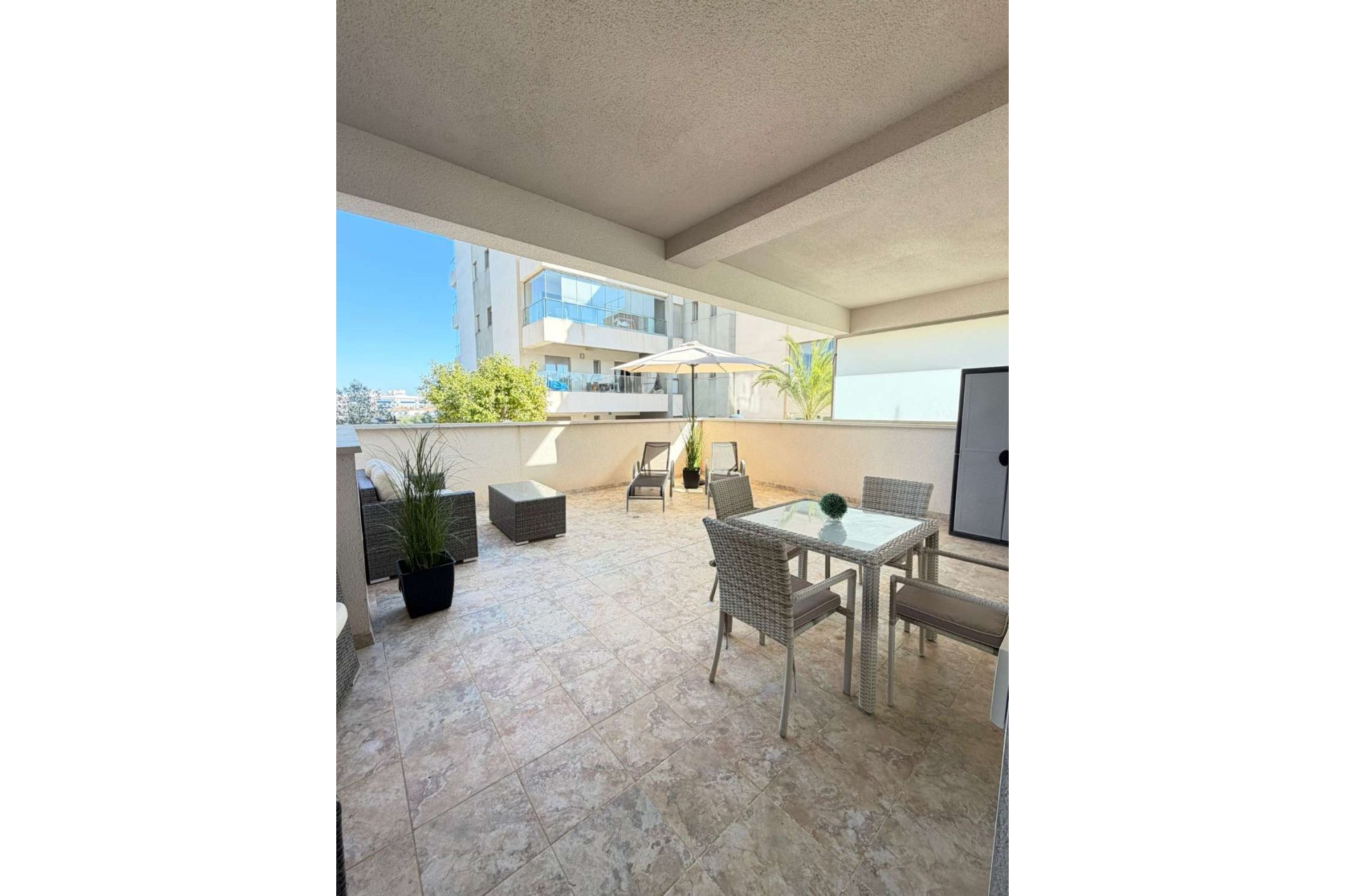 Resale - Apartment -
Orihuela - Villamartín-Las Filipinas