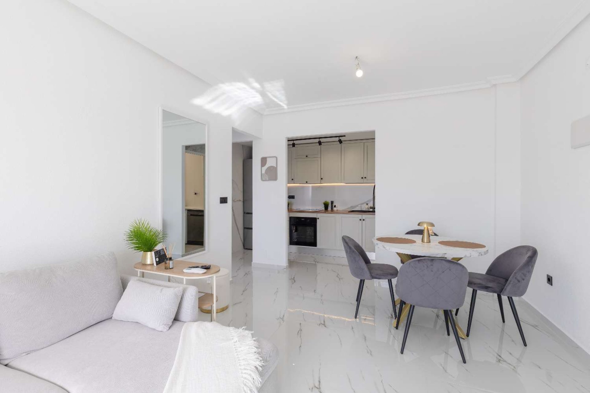 Resale - Apartment -
Orihuela - Zeniamar-Horizonte-La Campana