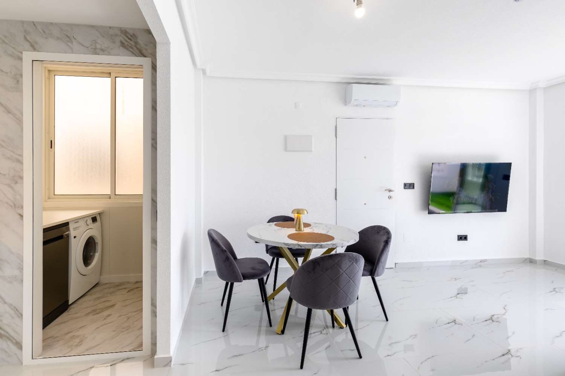 Resale - Apartment -
Orihuela - Zeniamar-Horizonte-La Campana