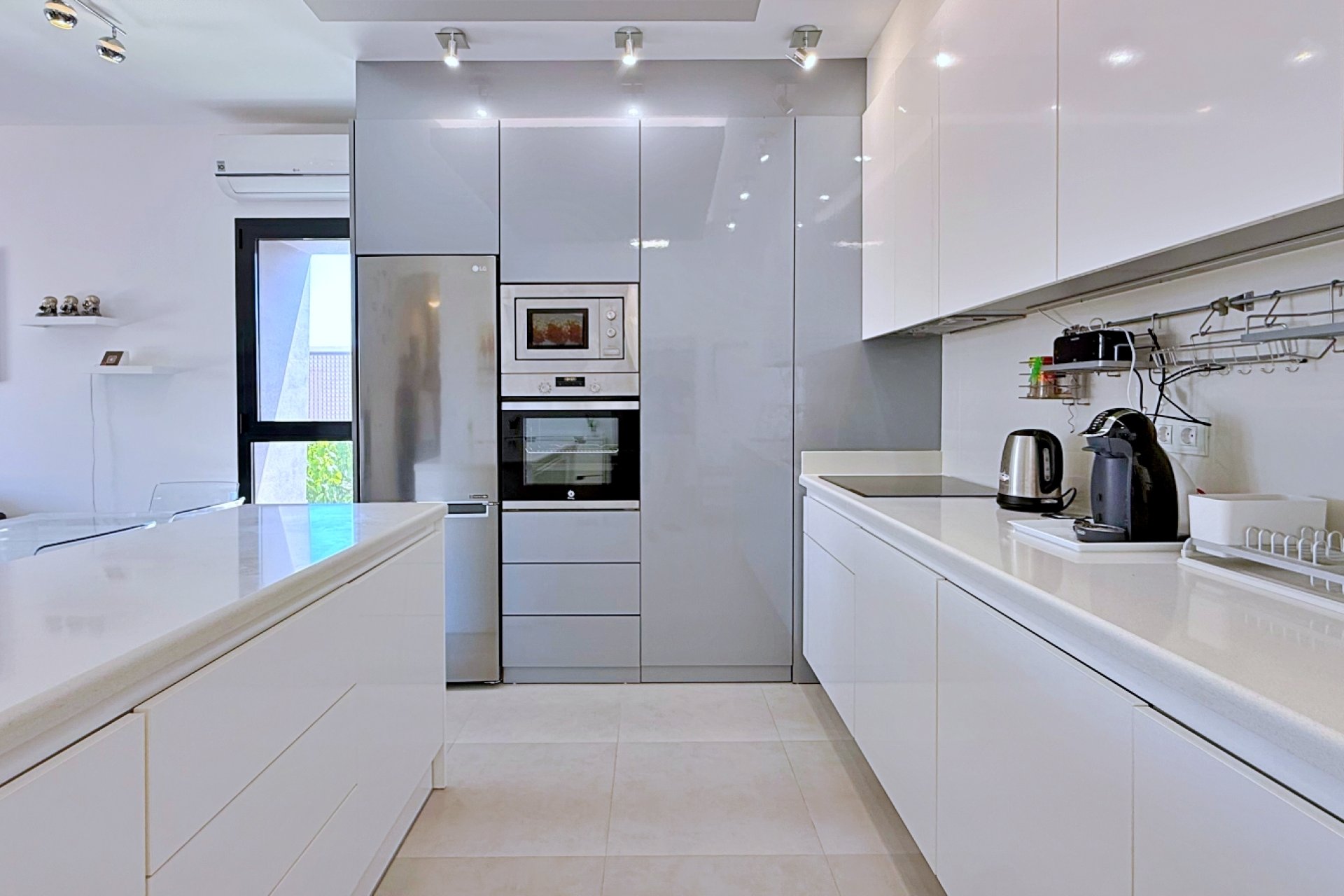 Resale - Apartment -
Pilar de la Horadada - Torre De La Horadada
