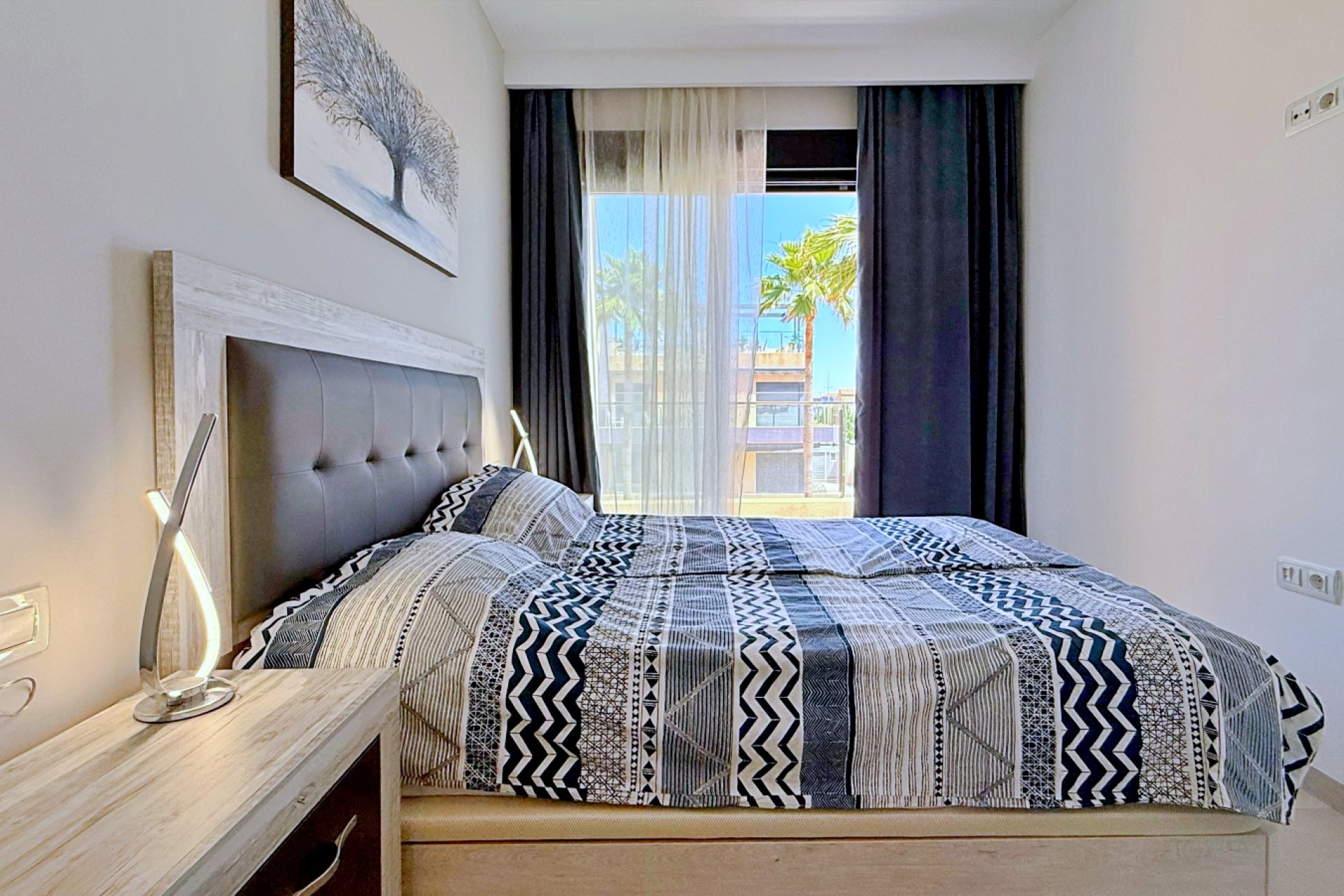 Resale - Apartment -
Pilar de la Horadada - Torre De La Horadada