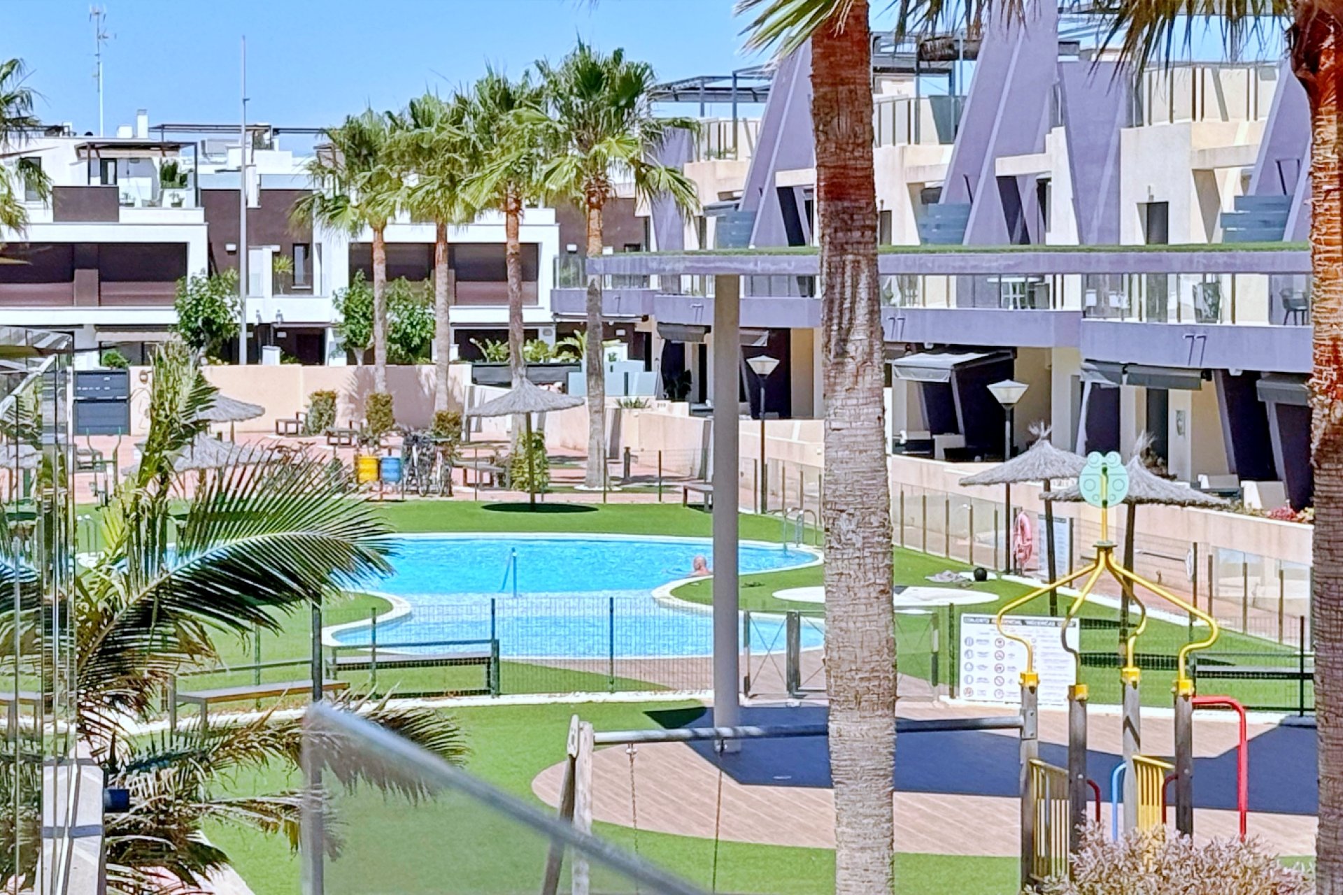 Resale - Apartment -
Pilar de la Horadada - Torre De La Horadada