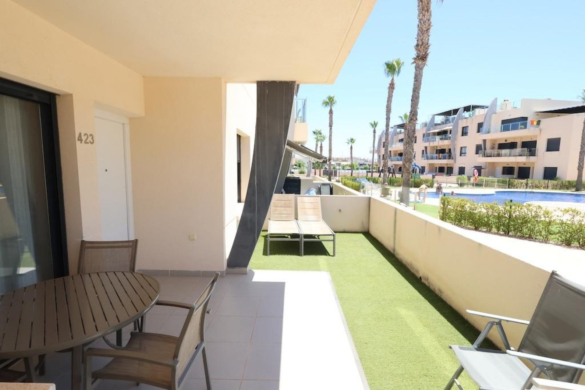 Resale - Apartment -
Pilar de la Horadada - Torre De La Horadada