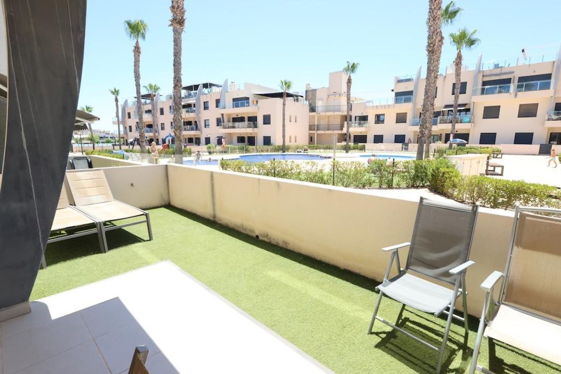 Resale - Apartment -
Pilar de la Horadada - Torre De La Horadada