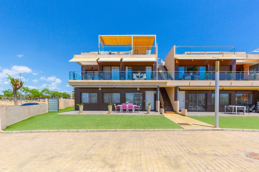 Resale - Apartment -
Pilar de la Horadada - Torre De La Horadada