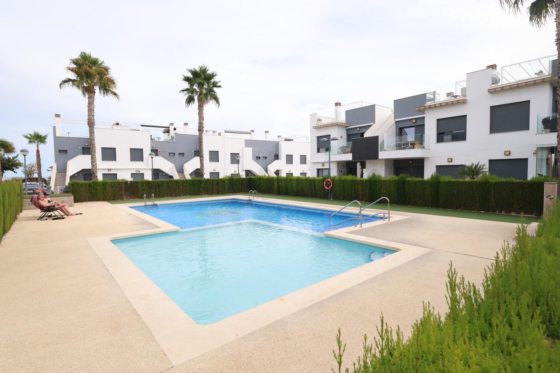 Resale - Apartment -
Pilar de la Horadada - Zona Pueblo