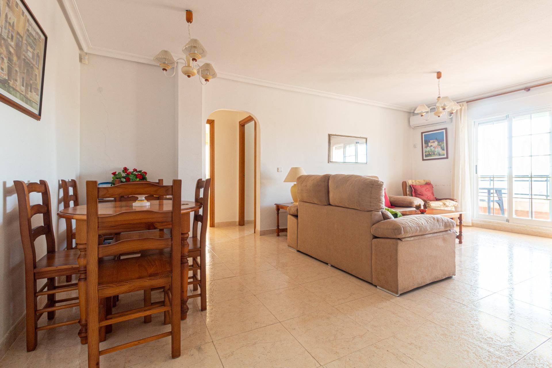 Resale - Apartment -
Pilar de la Horadada