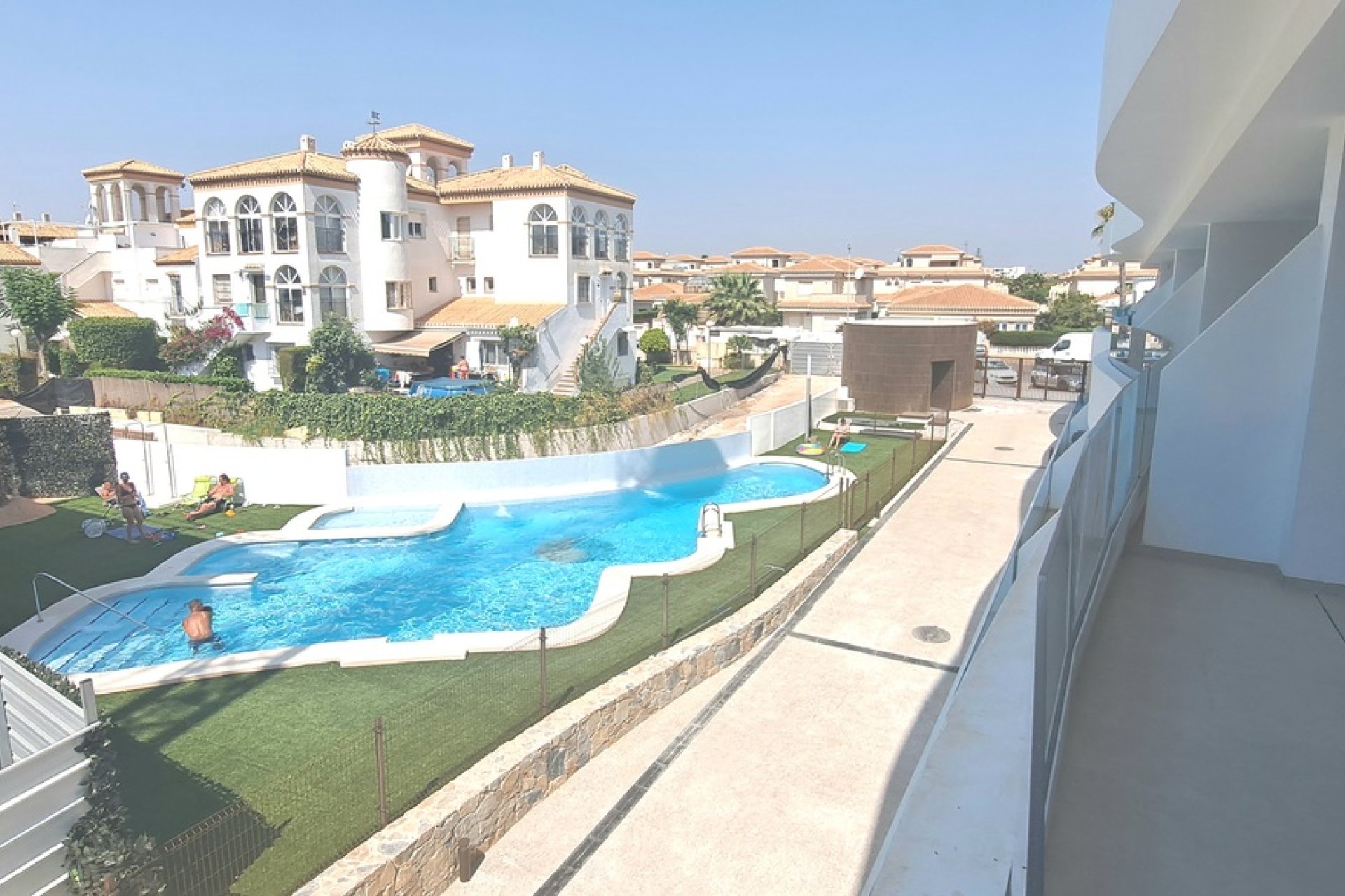 Resale - Apartment -
Playa Flamenca - Costa Blanca