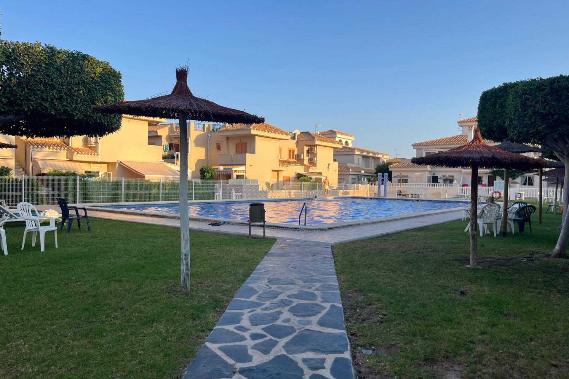 Resale - Apartment -
Playa Flamenca - Orihuela Costa