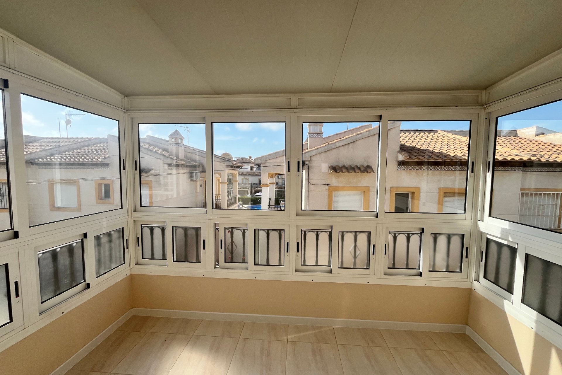 Resale - Apartment -
Playa Flamenca - Res. San Antonio