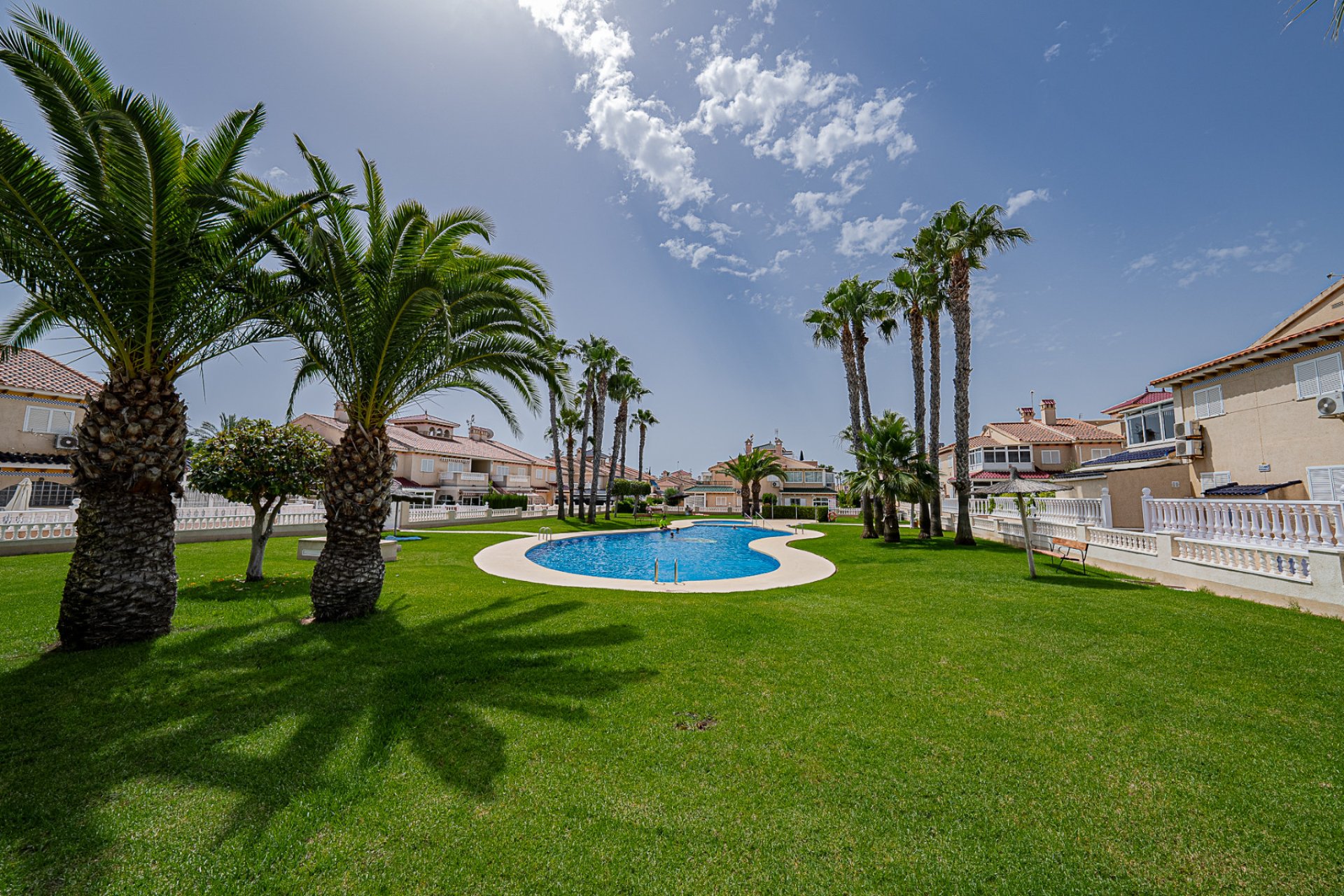 Resale - Apartment -
Playa Flamenca - Zenia Mar