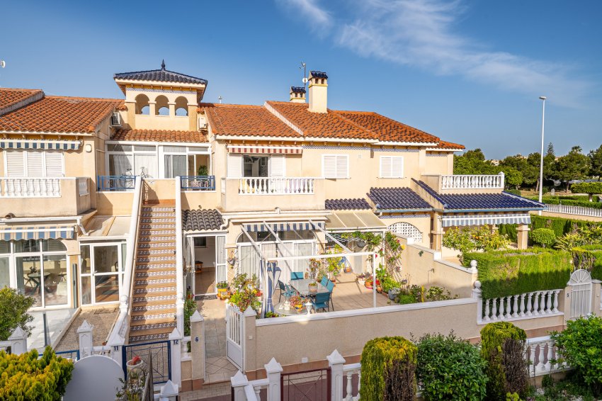 Resale - Apartment -
Playa Flamenca - Zenia Mar