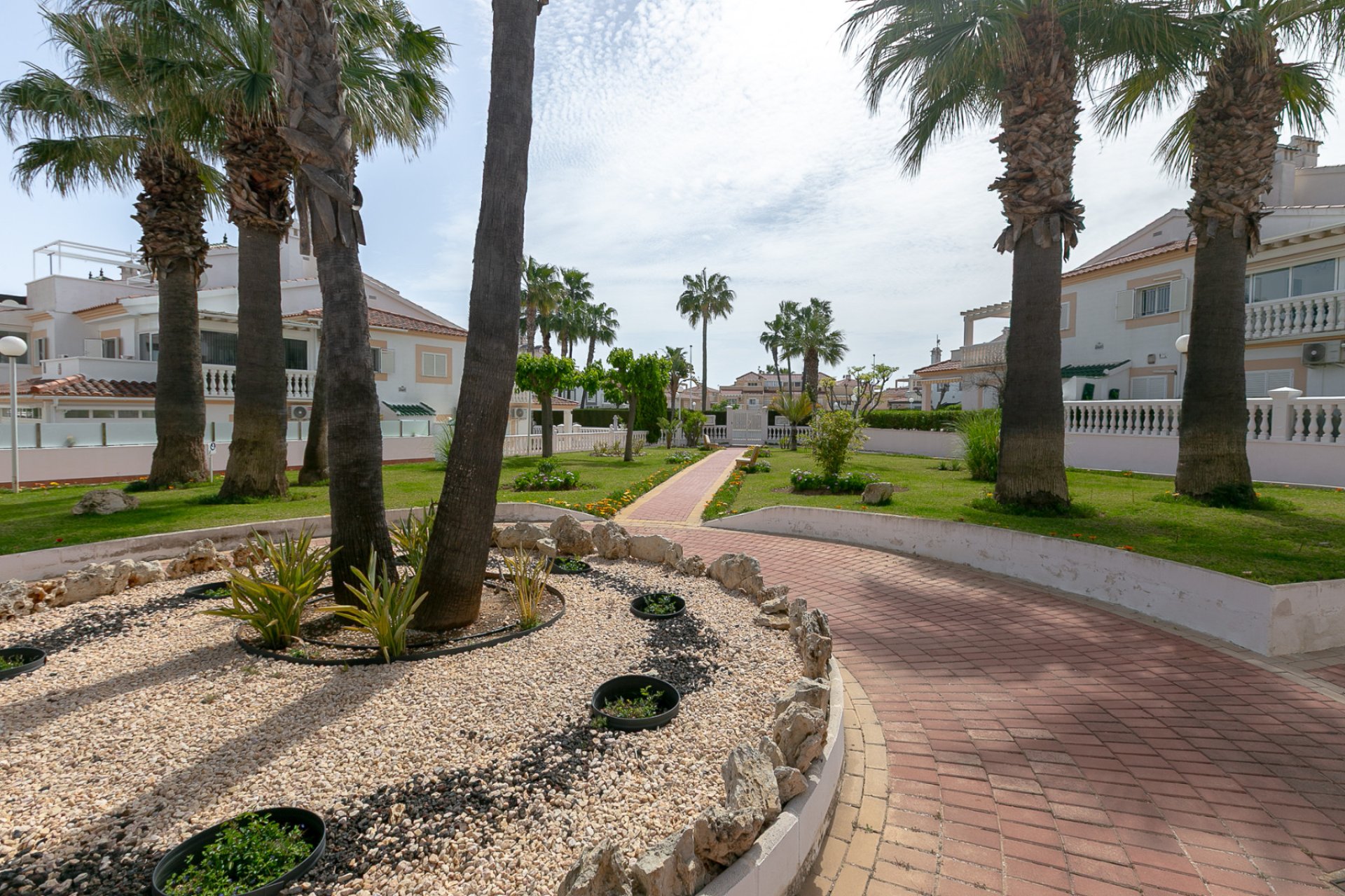 Resale - Apartment -
Playa Flamenca - Zenia Mar