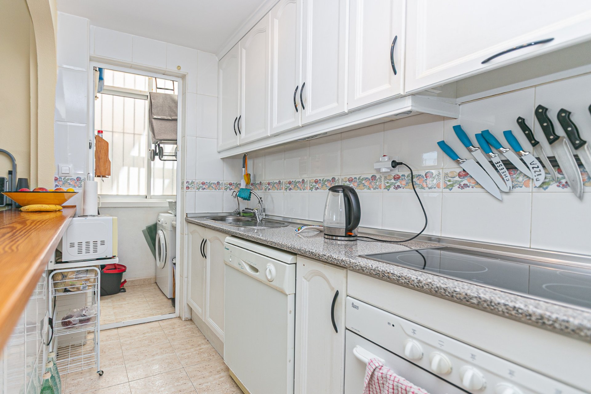 Resale - Apartment -
Playa Flamenca - Zenia Mar