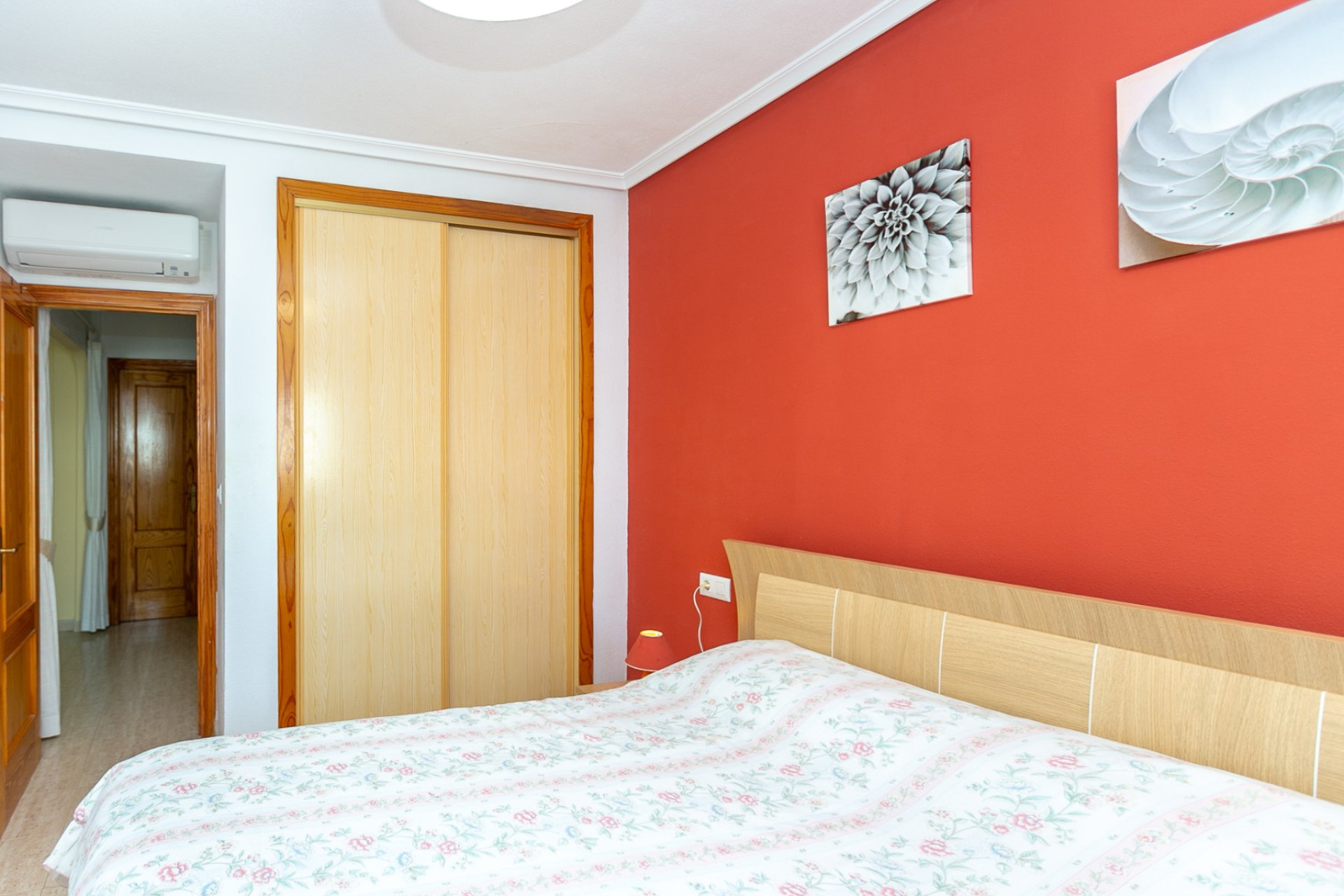 Resale - Apartment -
Playa Flamenca - Zenia Mar