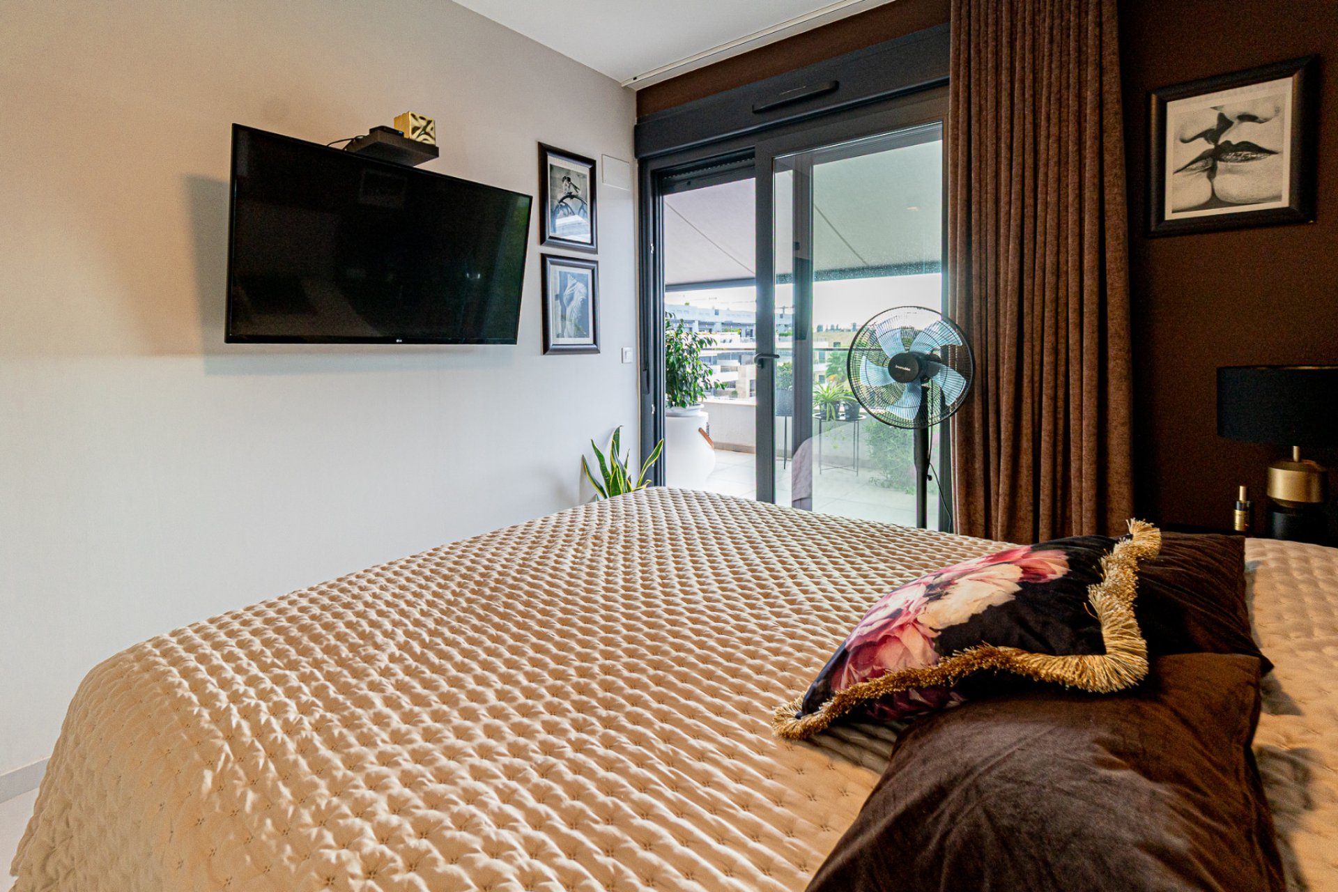 Resale - Apartment -
Playa Flamenca