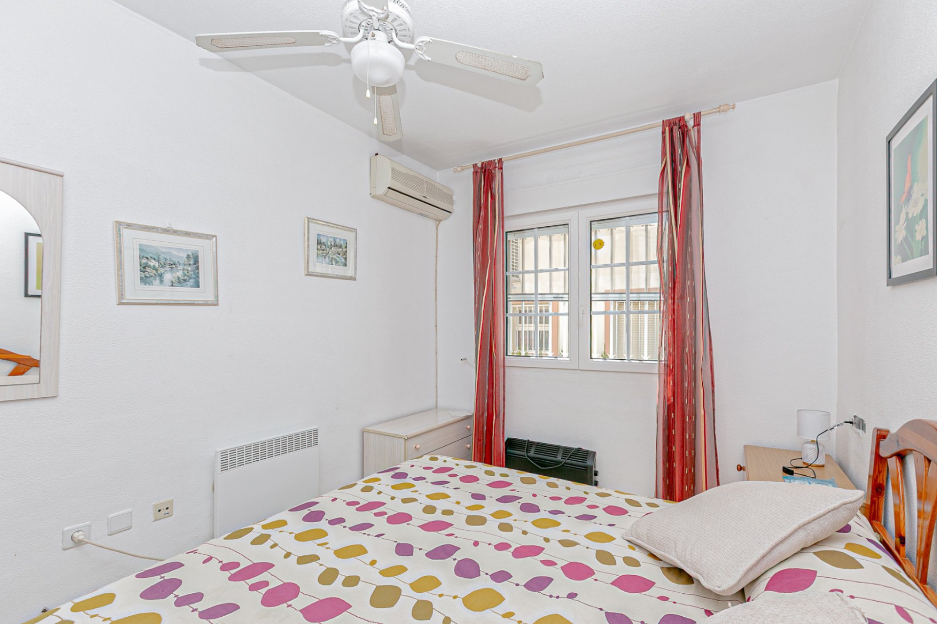 Resale - Apartment -
Playa Flamenca